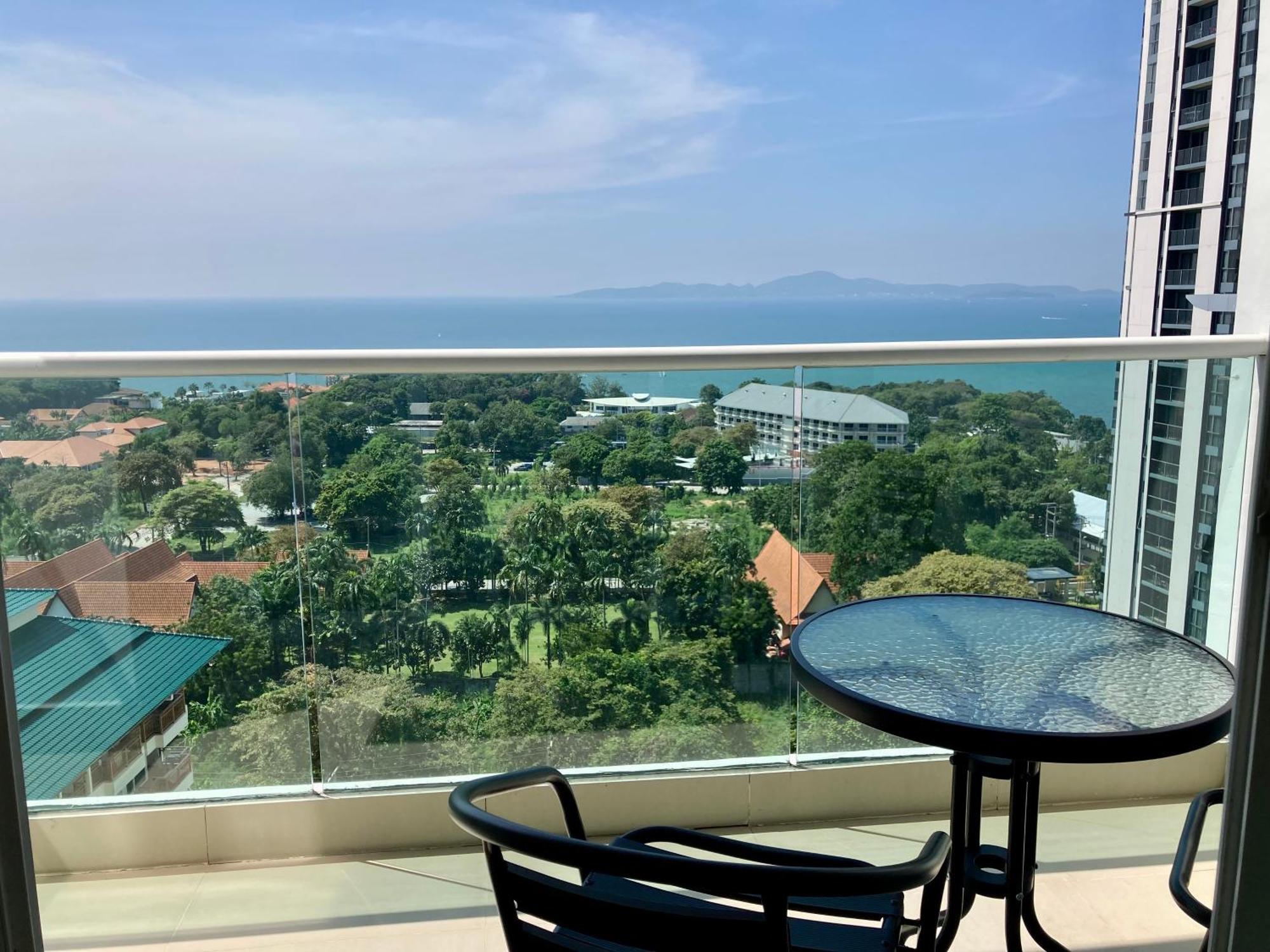 The View Cosy Beach By Pattaya Sunny Rentals 객실 사진